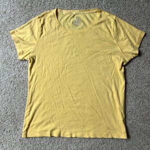 St. John's Bay Yellow Short Sleeve Tee